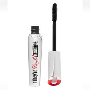 Benefit They're Real Magnet Mascara in Supercharged Black
